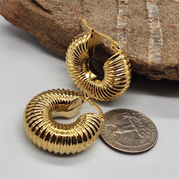 cult gaia 18K Gold plated Lightweight Earrings Chunky Textured Unique Hoop